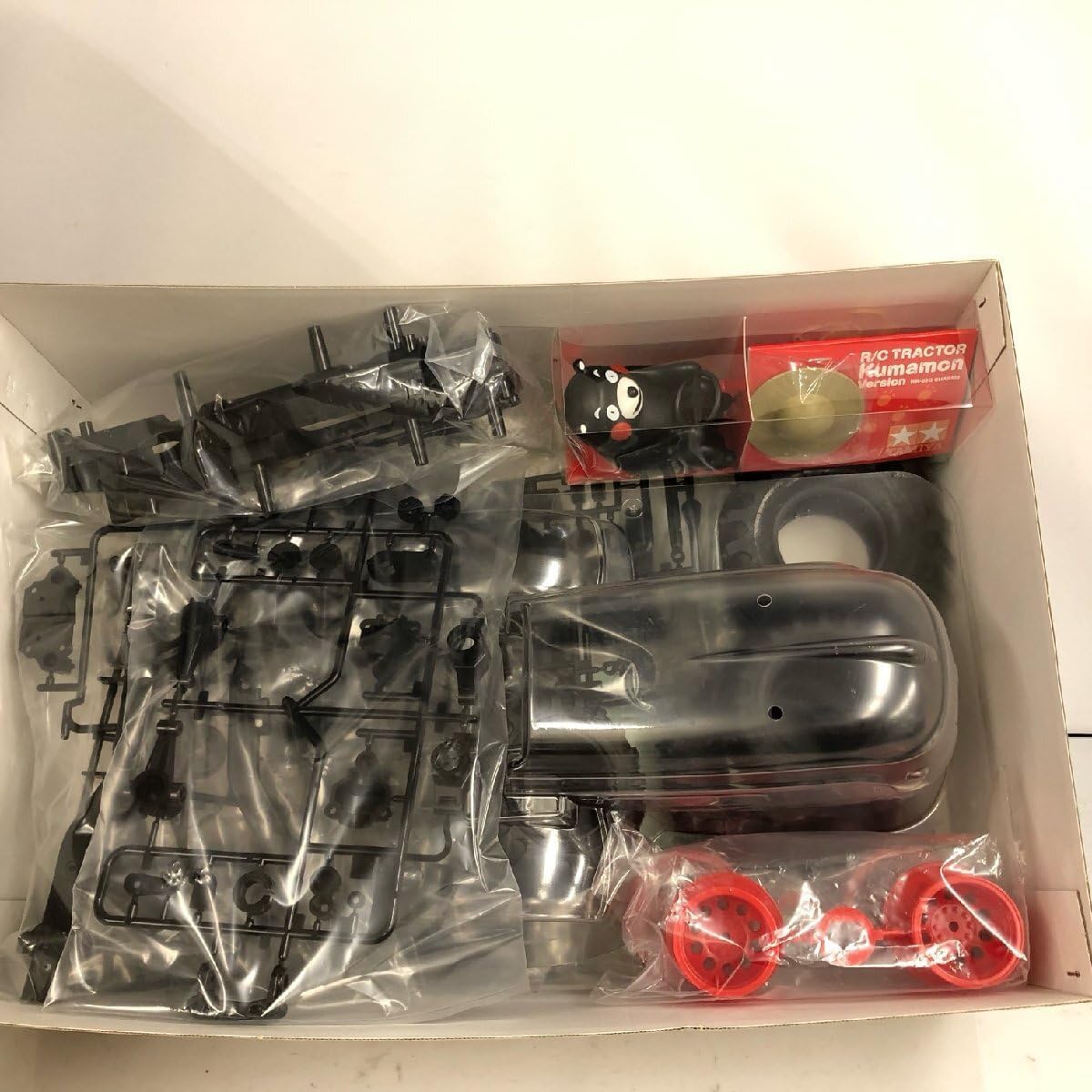 タミヤ 1/10RC RCトラクター・くまモンバージョン WR-02Gシャーシ